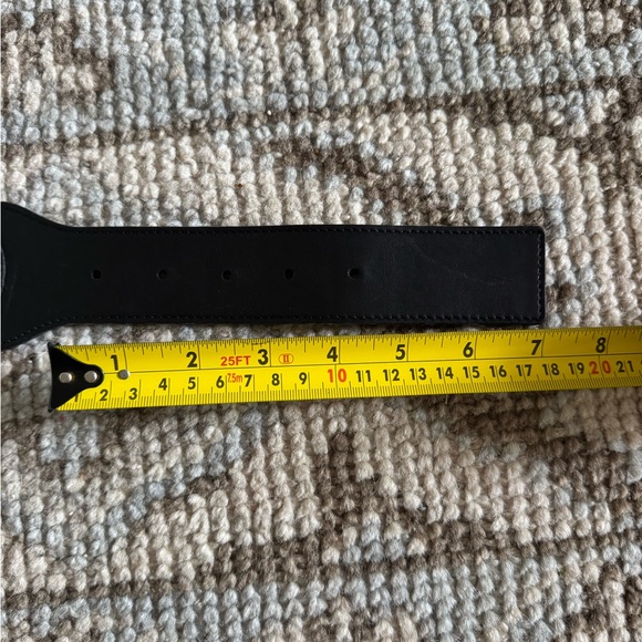 Tory Burch Women’s Vintage Black Leather Ladybug Belt - Picture 8 of 8